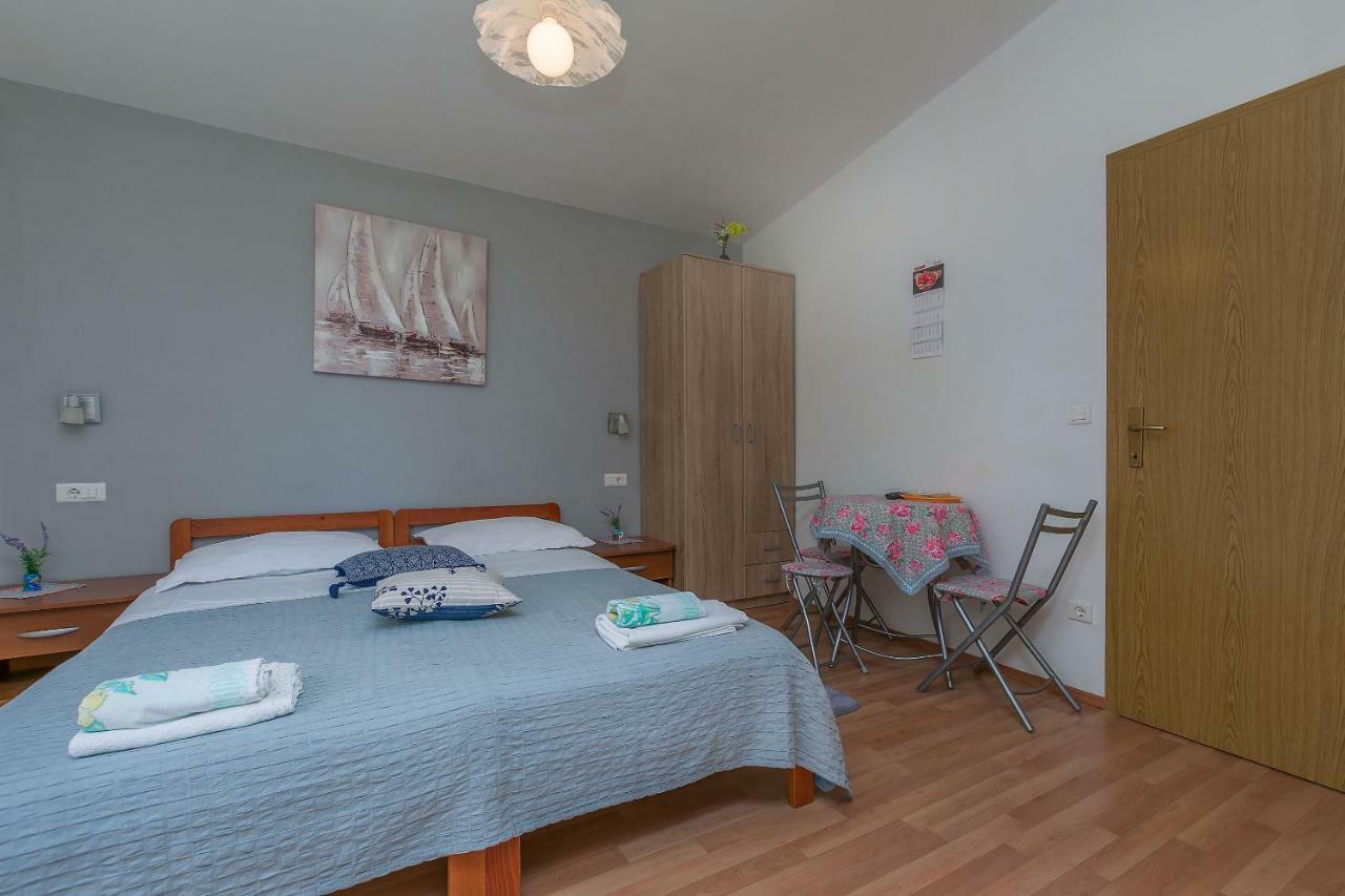 Apartment Ivanka Omis Luaran gambar